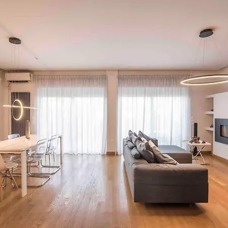 Luxury Living Apartment-2